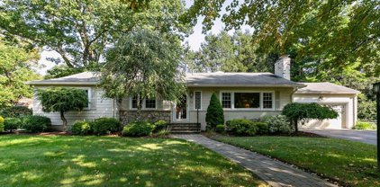 54 Ellis Drive, Worcester