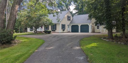 38284 Dodds Hill Drive, Willoughby Hills