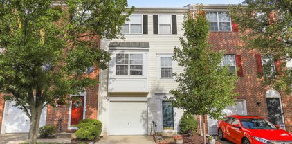 237 Golden Larch Ter Ne, Leesburg