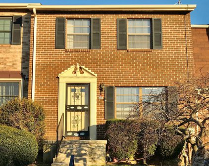 33 Clinton Hill Ct, Catonsville
