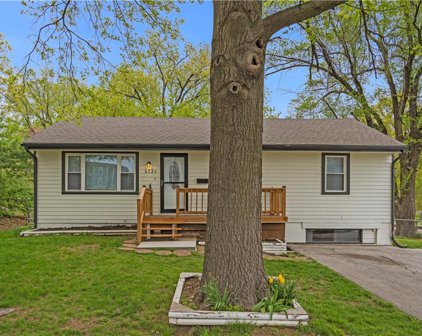 4736 E 139th Street, Grandview