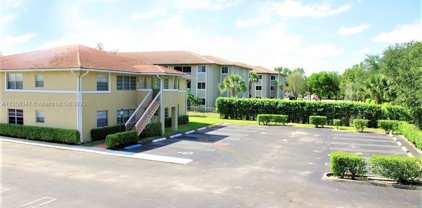 808 Twin Lakes Dr Unit #17-F, Coral Springs
