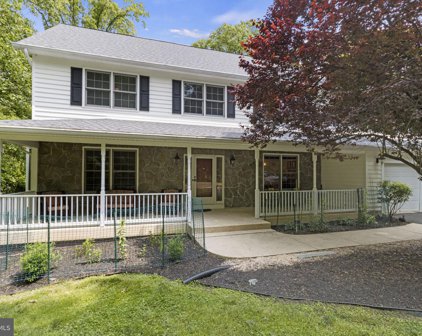 13815 Notley Rd, Silver Spring
