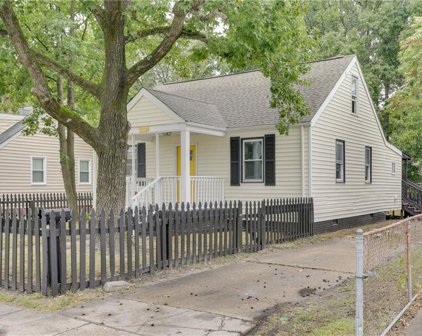 3610 Cape Henry Avenue, East Norfolk