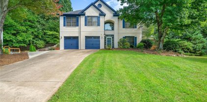 7020 Magnolia Place, Roswell