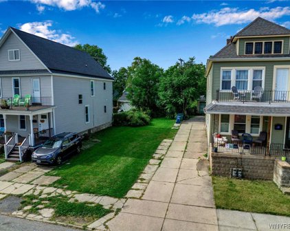 104 Brayton  Street, Buffalo City-140200