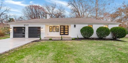 9521 Belinder Road, Leawood