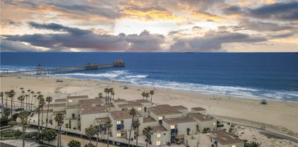 711 Pacific Coast Unit 419, Huntington Beach