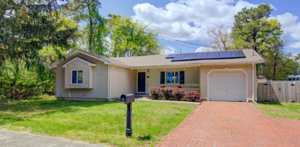 408 Berkeley Avenue, Beachwood