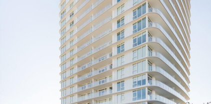13685 102 Avenue Unit 2602, Surrey