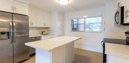 7000 Nova Dr Unit #202E, Davie