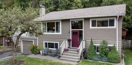 2292 Whitman Avenue, North Vancouver
