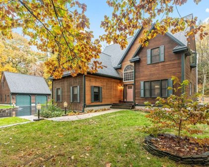 77R Tenney Road, Westford