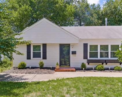 7706 Norwood Drive, Prairie Village