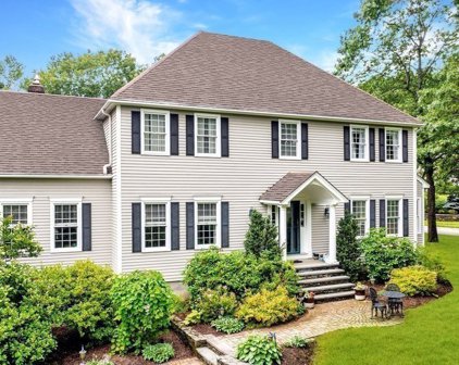 22 Kimball Road, Hopkinton