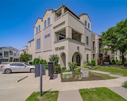 7800 Secluded  Avenue, Plano