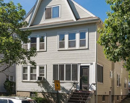 22-24 Jamaica Rd, Brookline