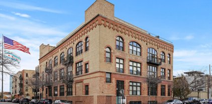 1050 W Hubbard Street Unit #1F, Chicago