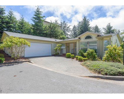 2515 CREEKSIDE LN, North Bend
