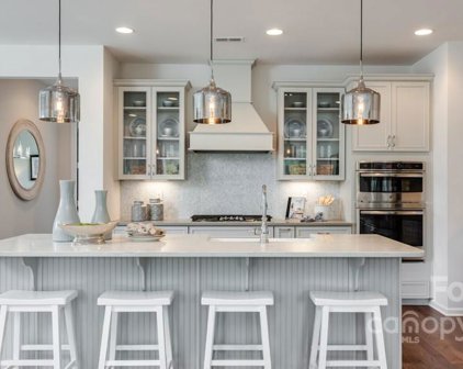 15112 Ravenall  Drive Unit #328, Huntersville