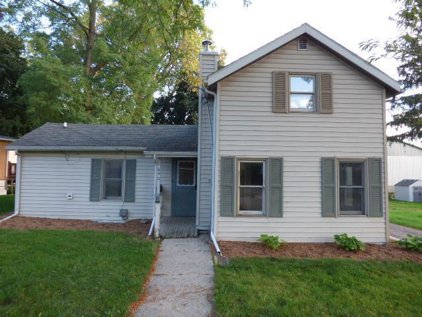 630 College Street, Milton