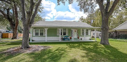 414 Mockingbird Lane, Wharton