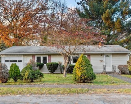 11 Martindale Rd, Randolph