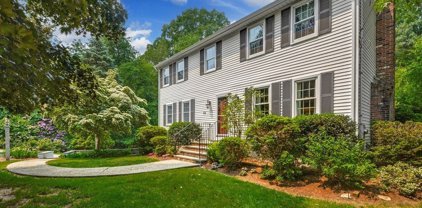 64 Marlboro Road, Southborough