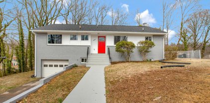 5000 Yorkville Rd, Temple Hills