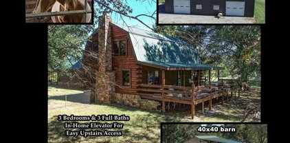 2433 John Branch Road, Batesville