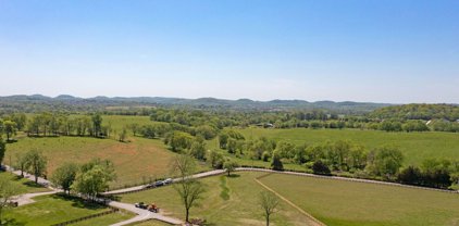 2704 McLemore Rd, Franklin