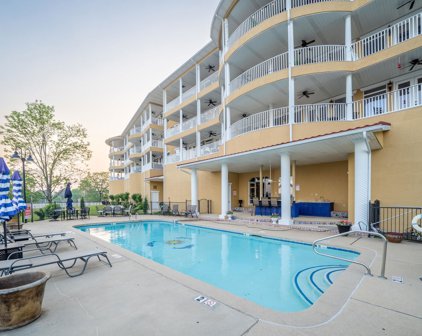 130 GRAND ISLE Unit #1G, Hot Springs