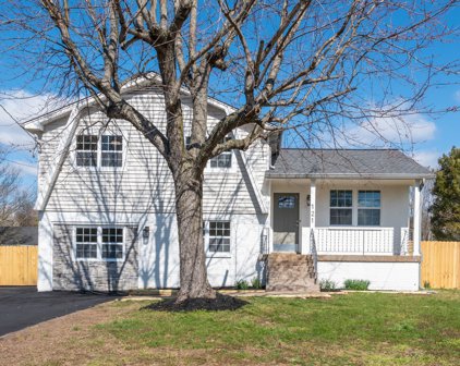 121 Brevet Dr, Franklin