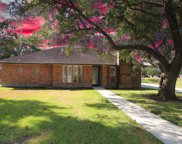 223 W Sherwood Drive, Alvin image