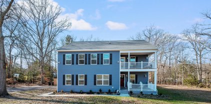 714 Manning Rd E, Accokeek