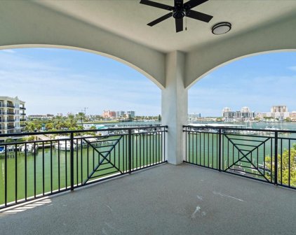 211 Dolphin Point Unit 202, Clearwater