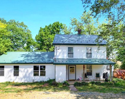 7776 Lyons Road S, Waynesboro