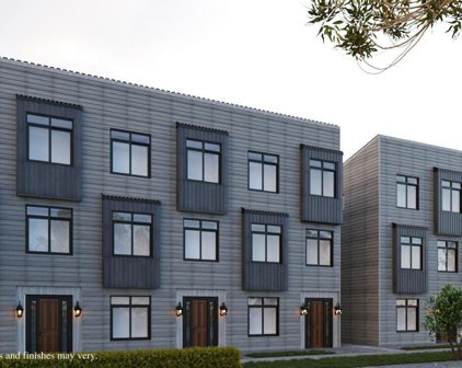 213 W Thayer Avenue, Bismarck