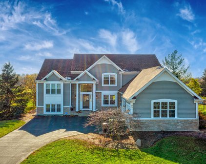 9103 Jeffrey Court, Spring Grove