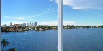 3010 Marcos Dr Unit #R609, Aventura