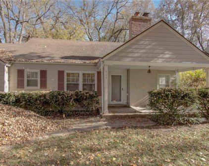 6109 El Monte Street, Fairway