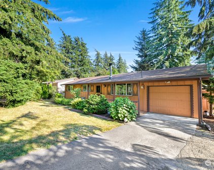 2535 E Hemmi Road, Bellingham