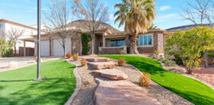 304 N Stone Mountain Dr, St George