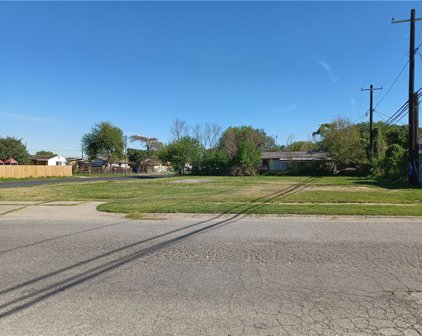 3002 Greenwood Drive, Corpus Christi
