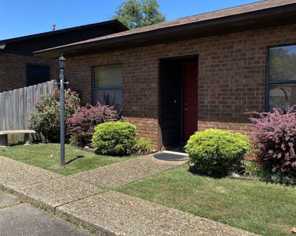 301 Hammond Unit E4, Hot Springs