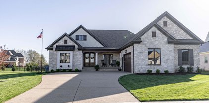 6372 Clore Ln, Crestwood