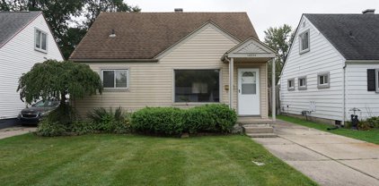 14894 CHESTERFIELD, Warren