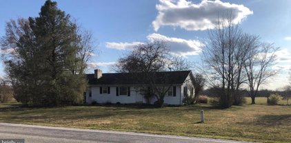 487 Race Horse Rd, Hanover