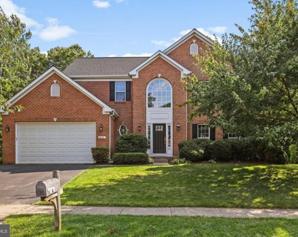 221 Cypress Ridge Dr, Severna Park