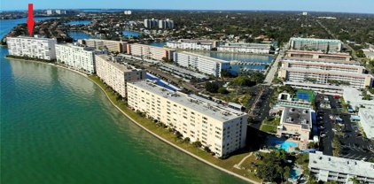 6060 Shore Boulevard S Unit 807, Gulfport